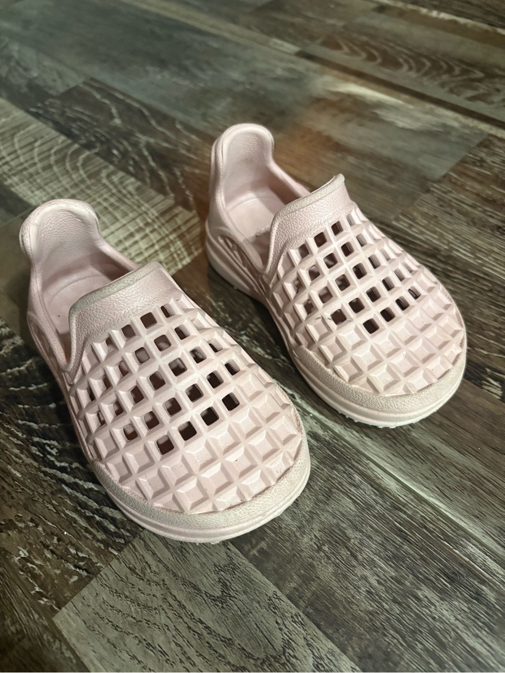 Toddler Girls Lusso Clouds in Light Pink
